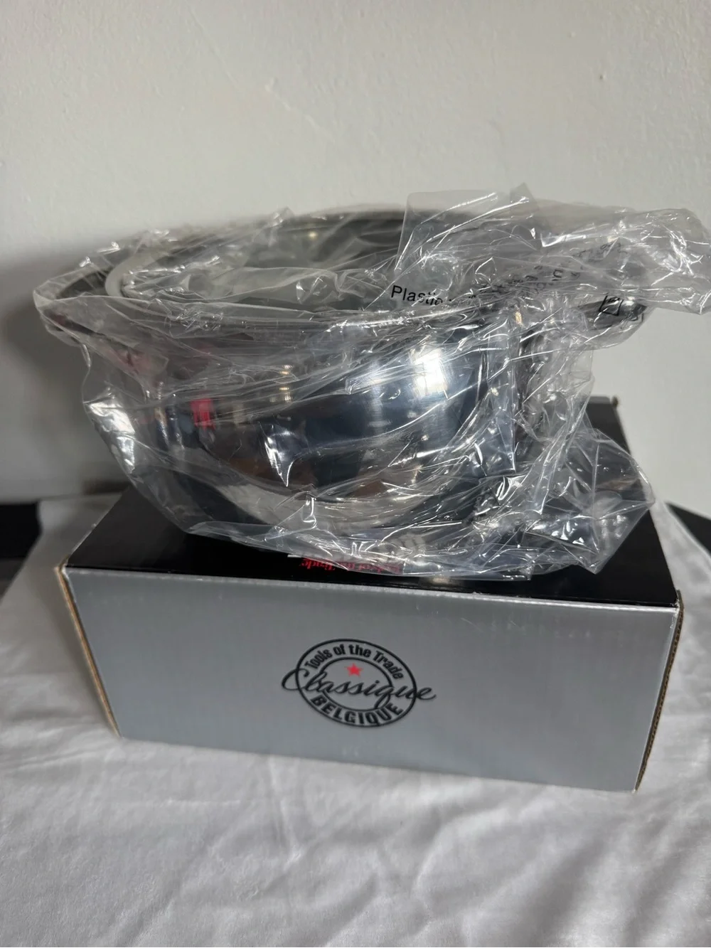 Belgique Classique 3 Qt Soup Pot NEW Stainless Steel Glass Lid